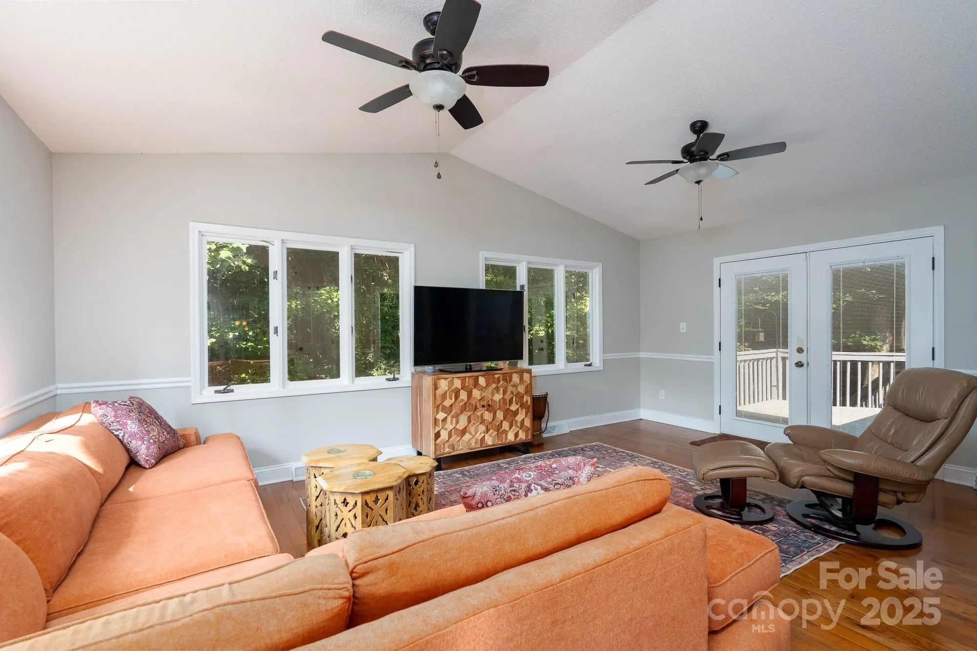 Gallery photo 10