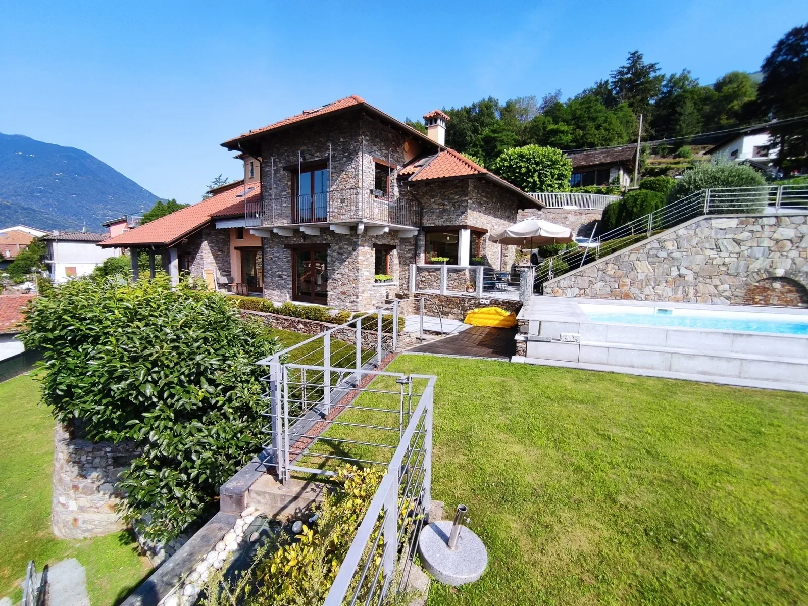 28802 Mergozzo, Province of Verbano-Cusio-Ossola, Italy, Bracchio, Piedmont, Italy. - Photo 12