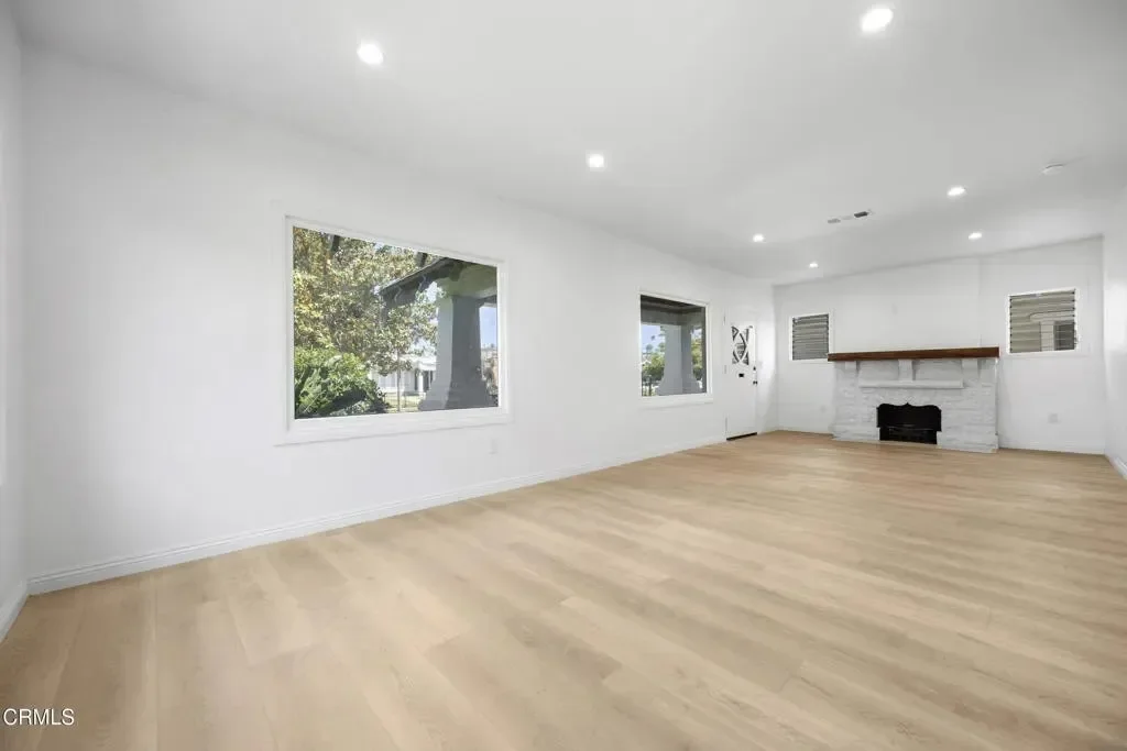 3609 4th Avenue, Los Angeles, California, United States. - Photo 6