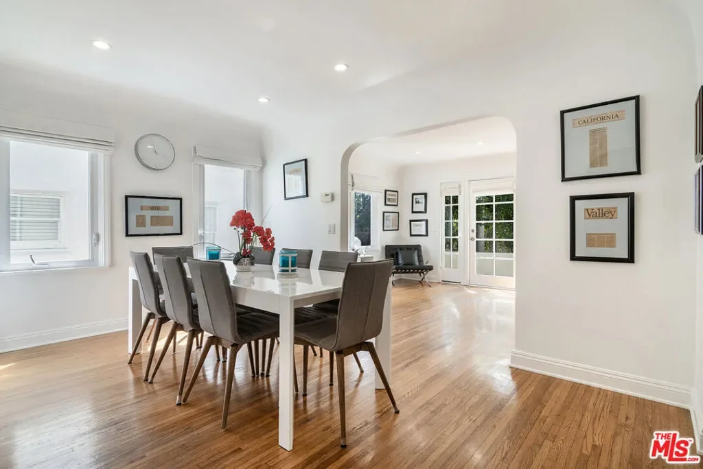 9037 Elevado Street, Los Angeles, California, United States. - Photo 29