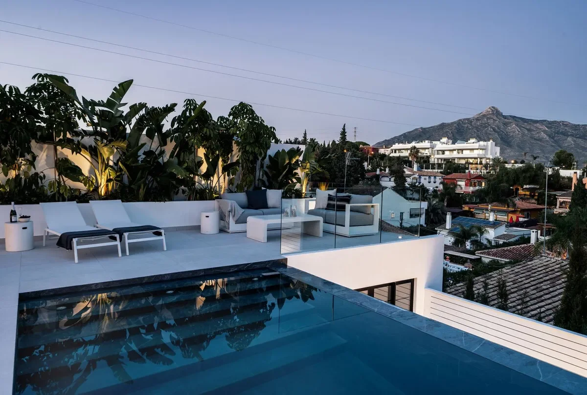 Costa del Sol, Nueva Andalucía, Málaga, Nueva Andalucía, Puerto Banus, Marbella, Spain. - Photo 29