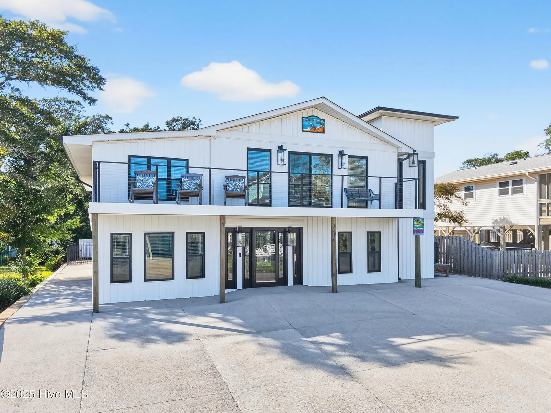 105 SE 53rd Street, Oak Island, North Carolina, United States. - Photo 3