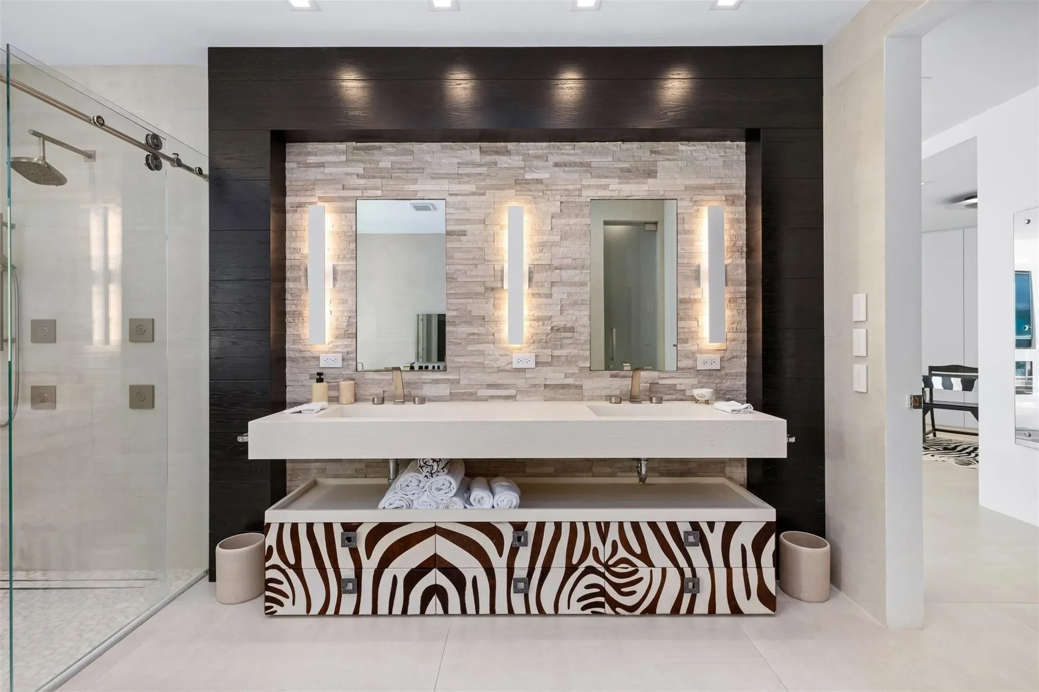 2140 N Ocean Blvd #V, Wilton Manors, Florida, United States. - Photo 25