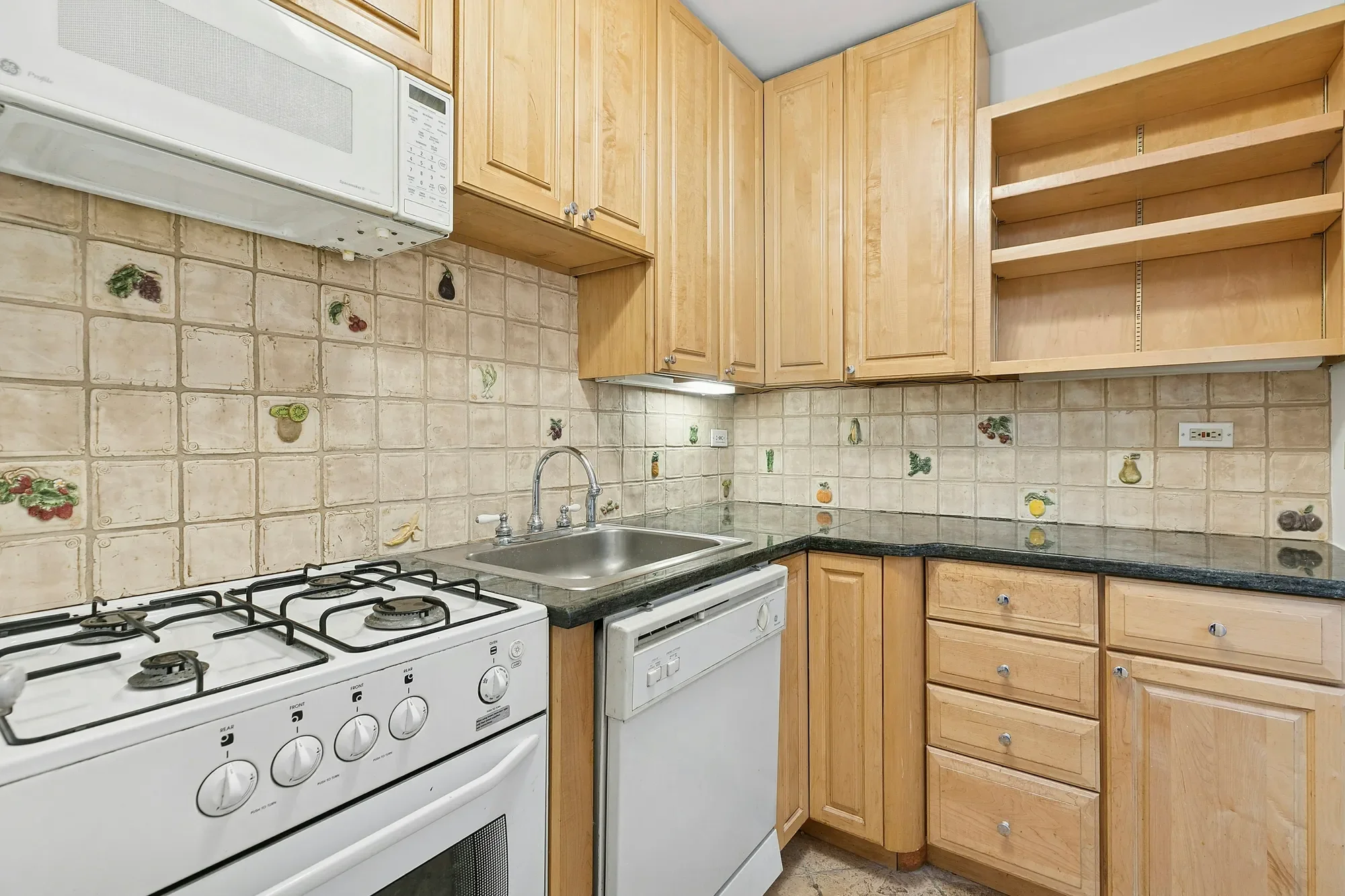Gallery photo 3