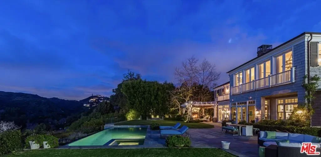 1149 Amalfi Drive, Los Angeles, California, United States. - Photo 17