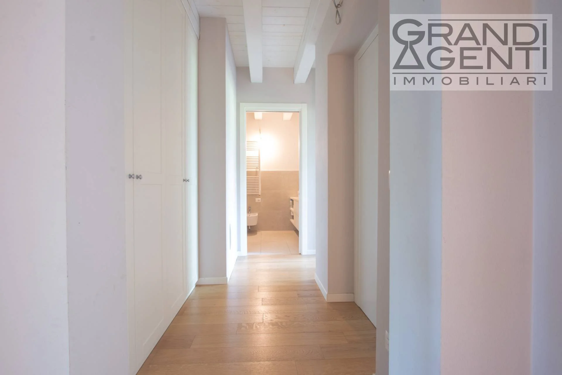 Lungadige Attiraglio 44, Verona, Veneto, Italy. - Photo 27