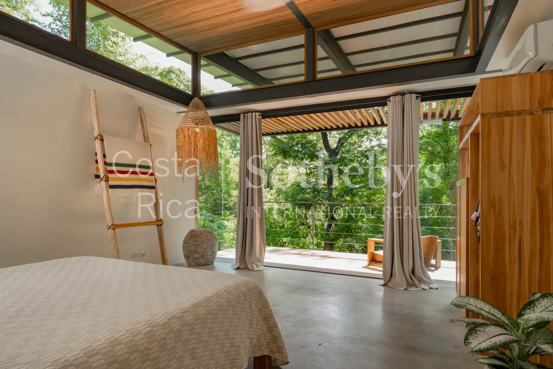Gallery photo 6