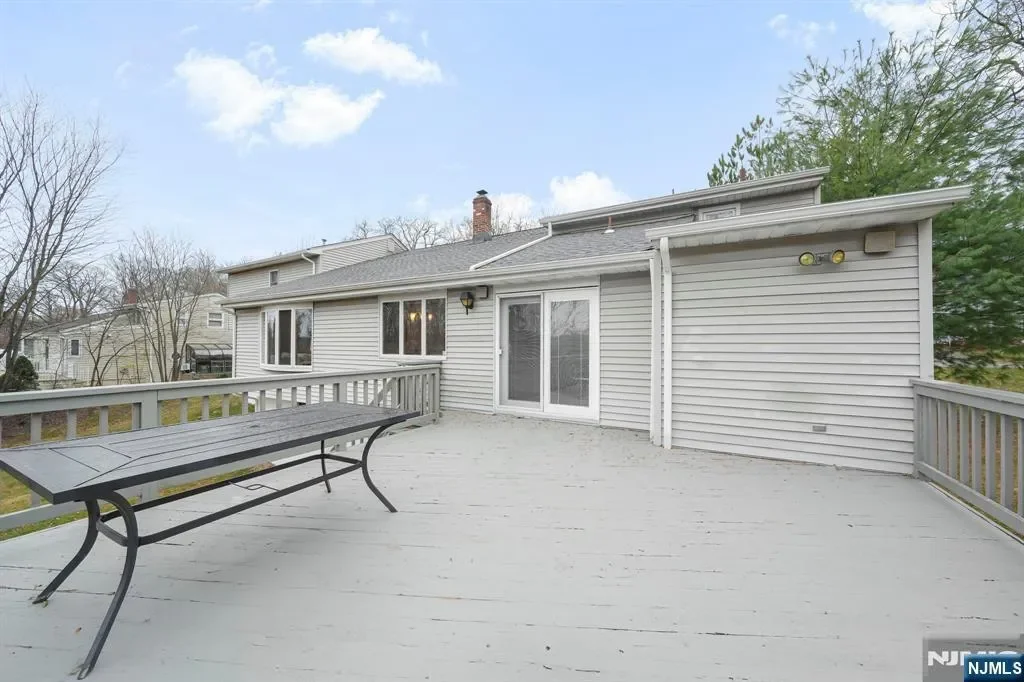 12 Clinton Lane, Wayne, NJ 07470, Wayne, New Jersey, United States. - Photo 30