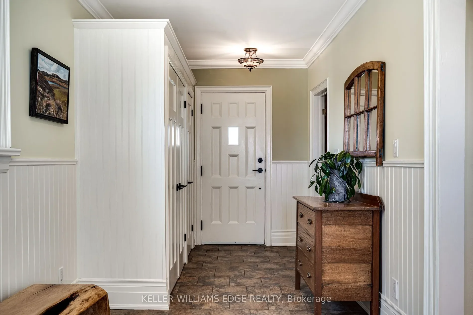 Gallery photo 2