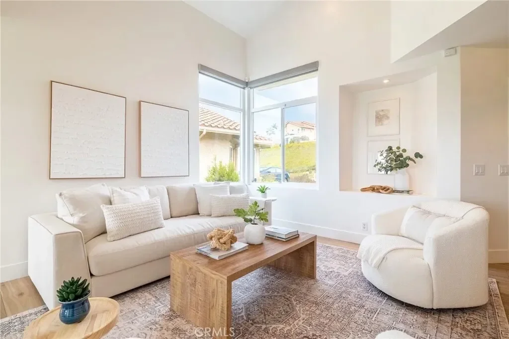 27 Burriana, San Clemente, California, United States. - Photo 4