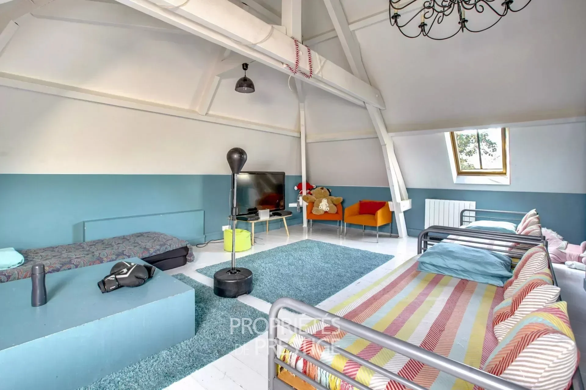 Property photo 8