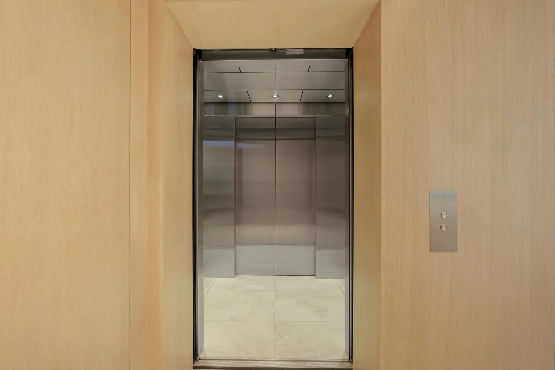 5959 Collins Ave, Miami Beach, Florida, United States. - Photo 17