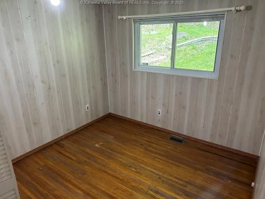 2145 Smith Rd., Charleston, WV 25314, Charleston, West Virginia, United States. - Photo 19