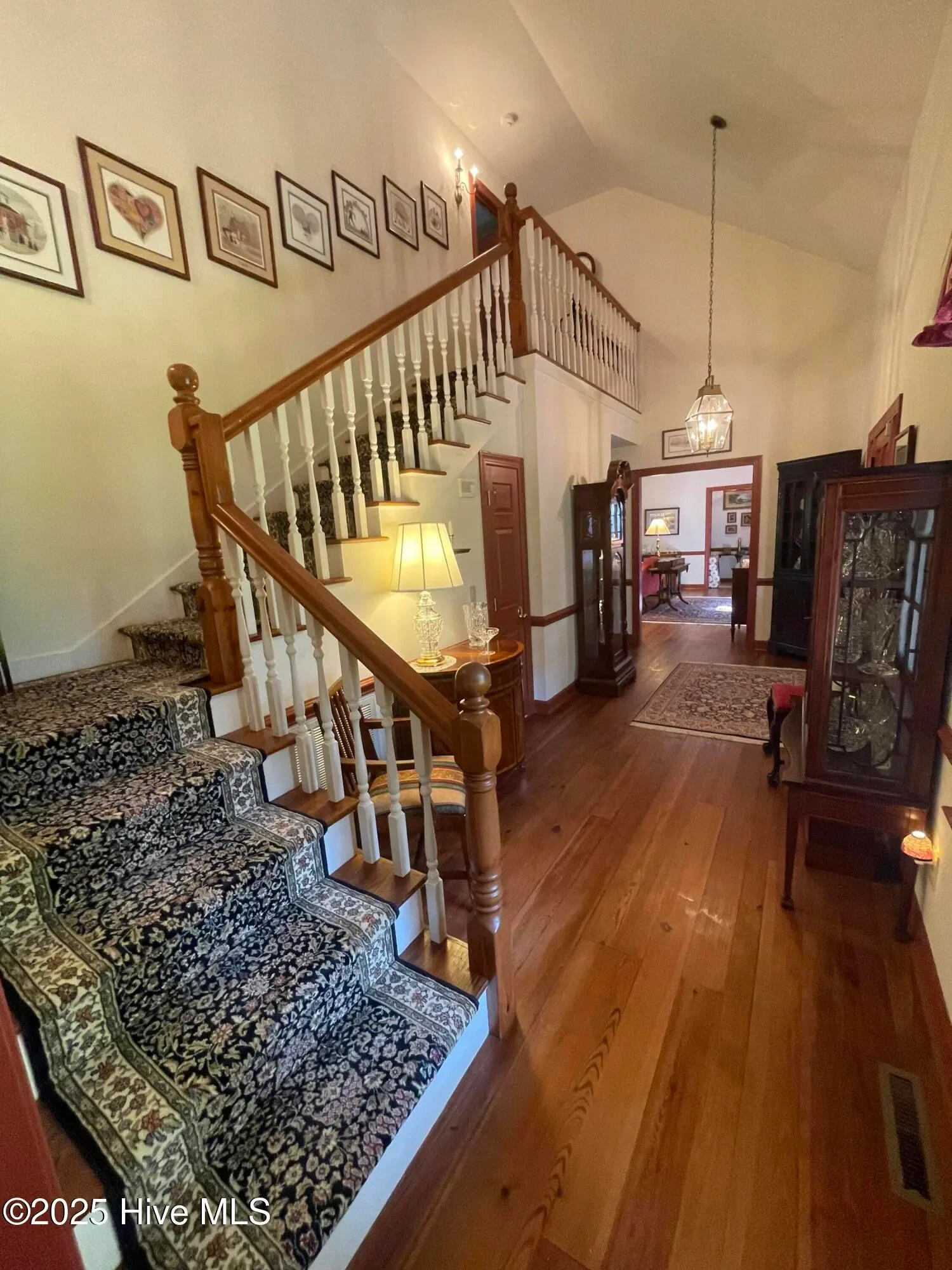 Gallery photo 10