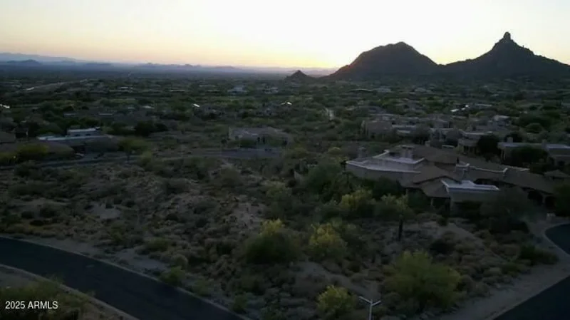 10798 E BUCKSKIN Trail 19, Scottsdale, Arizona, United States. - Photo 5