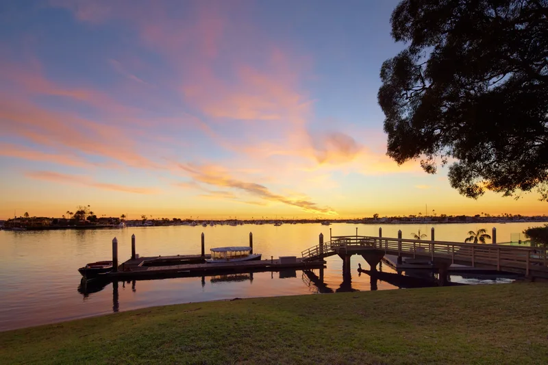 20 Harbor Island , Newport Beach, CA 92660, Newport Beach, California, United States. - Photo 15