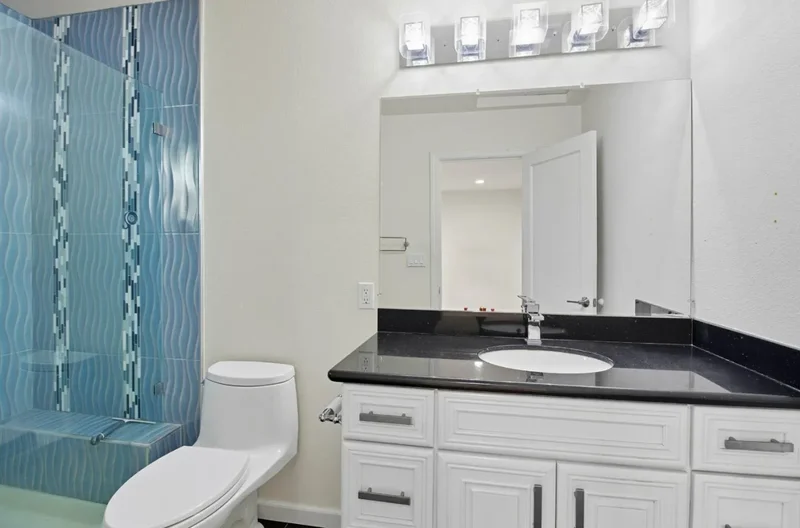 223 San Carlos Avenue, Redwood City, California, United States. - Photo 11