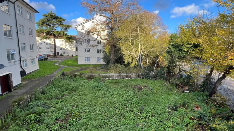 Kingsnympton Park, Kingston upon Thames, Kingston upon Thames, England, United Kingdom. - Photo 2