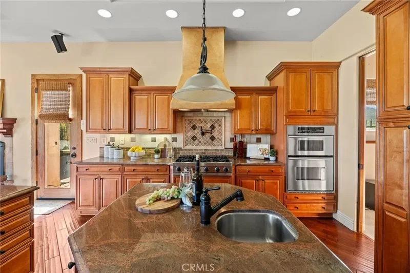 37654 Calle De Lobo, Murrieta, CA 92562, Murrieta, California, United States. - Photo 25