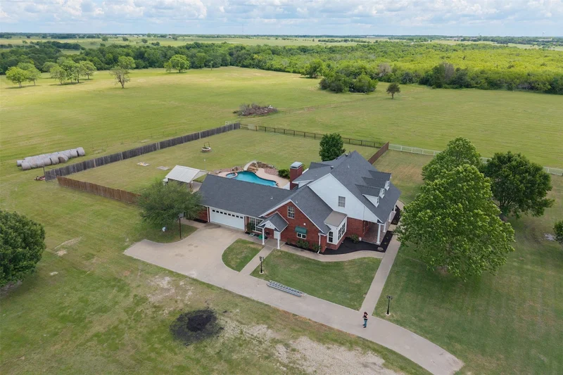 12485 County Road 4037, Kemp, TX 75143, Tool, Texas, United States. - Photo 40