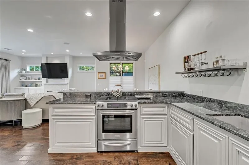 3119 Spring Willow Road 36, Nichols Hills, Oklahoma, United States. - Photo 12