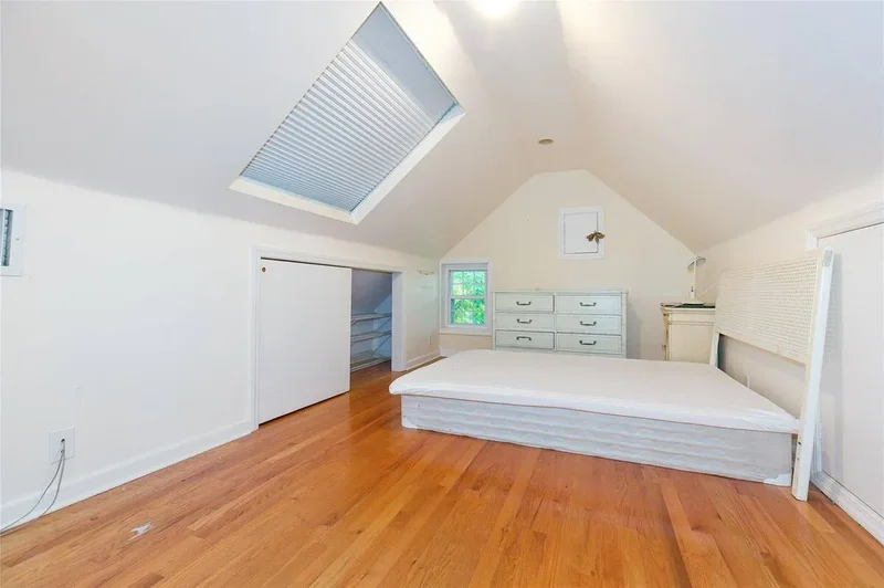 1 Ravine Road, Great Neck, New York, United States. - Photo 15