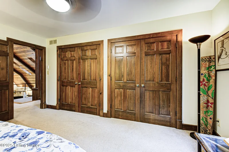 9400 Floydsburg Rd, Louisville, KY 40245, Watterson Park, Kentucky, United States. - Photo 40