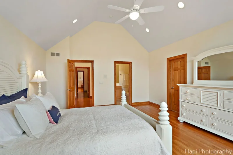 39 Forest Lane, South Barrington, IL 60010, Barrington Hills, Illinois, United States. - Photo 3