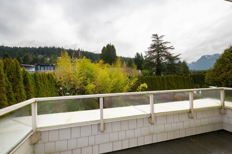 950 Greenwood Road, West Vancouver, BC V7S 1X7, West Vancouver, British Columbia, Canada. - Photo 10