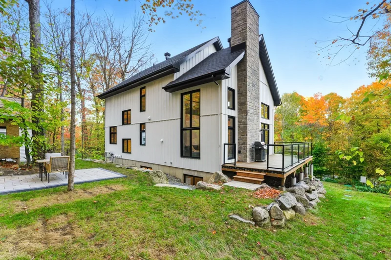 332 Ch. Huntington, Bromont, Quebec, Canada. - Photo 43
