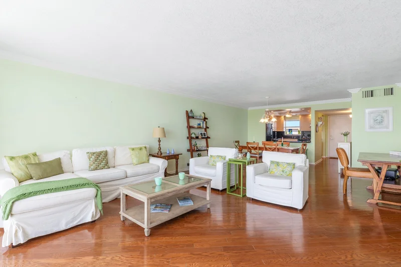 511 Bayshore Dr Unit# 410, Fort Lauderdale, FL 33304, Fort Lauderdale, Florida, United States. - Photo 3