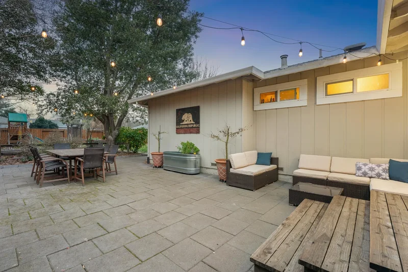 19440 Riverside Drive , Sonoma, CA 95476, Sonoma, California, United States. - Photo 41