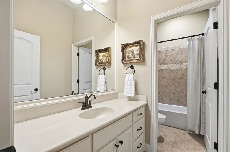 2217 Canterbury Drive, Mansfield, TX 76063, Mansfield, Texas, United States. - Photo 25