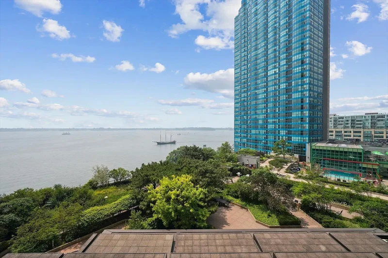 65 Harbour Sq  1110, Toronto, ON M5J 2L4, Toronto, Ontario, Canada. - Photo 16