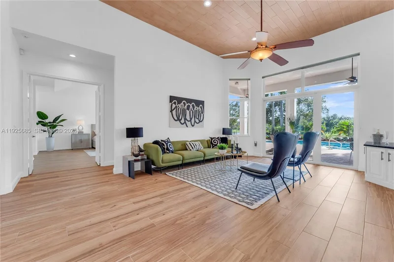 13890 SW 41st St, Davie, FL, 33330, USA, Davie, Florida, United States. - Photo 11