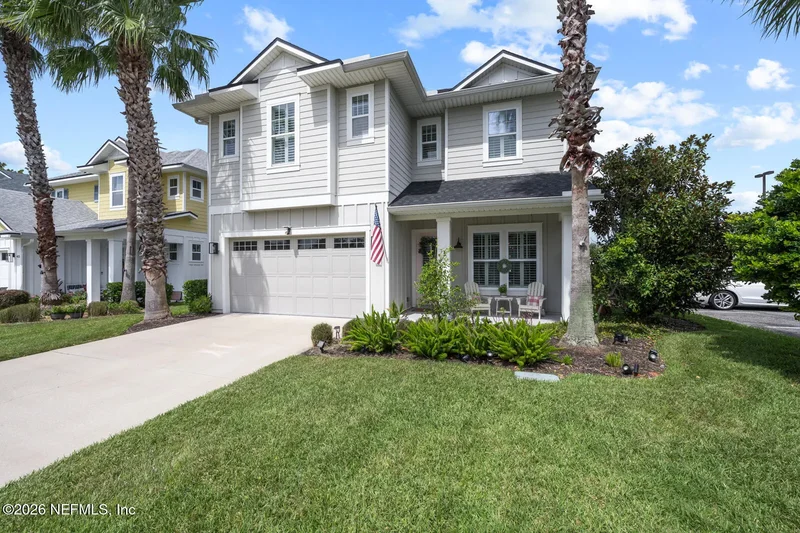 Single Family Residence in Jacksonville Beach