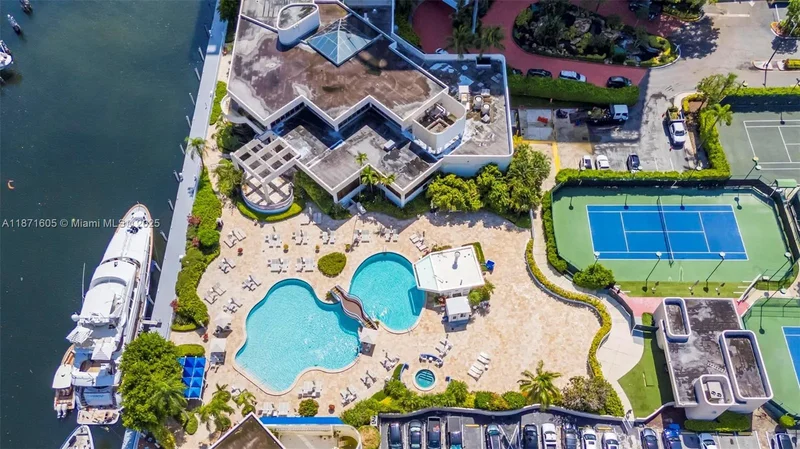 19707 Turnberry Way #TH-6, Aventura, FL 33180, Aventura, Florida, United States. - Photo 39