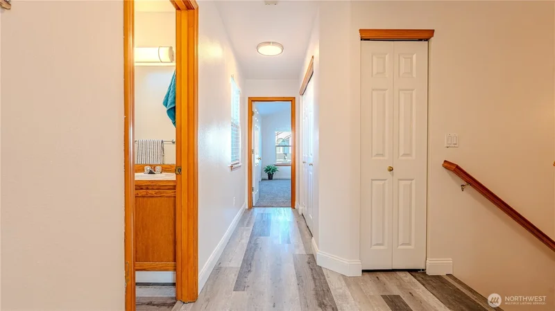 11330 8th Place W B, Everett, Washington, United States. - Photo 14