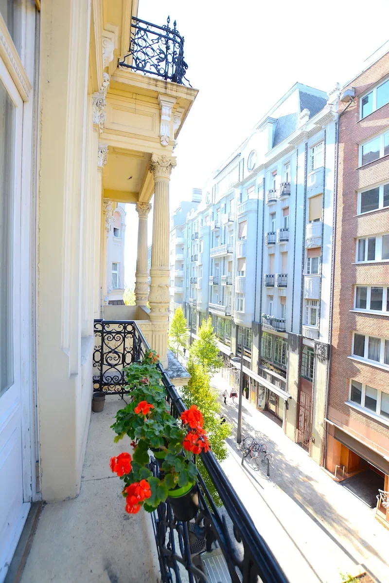 Elegant, classical apartment near the Basilica