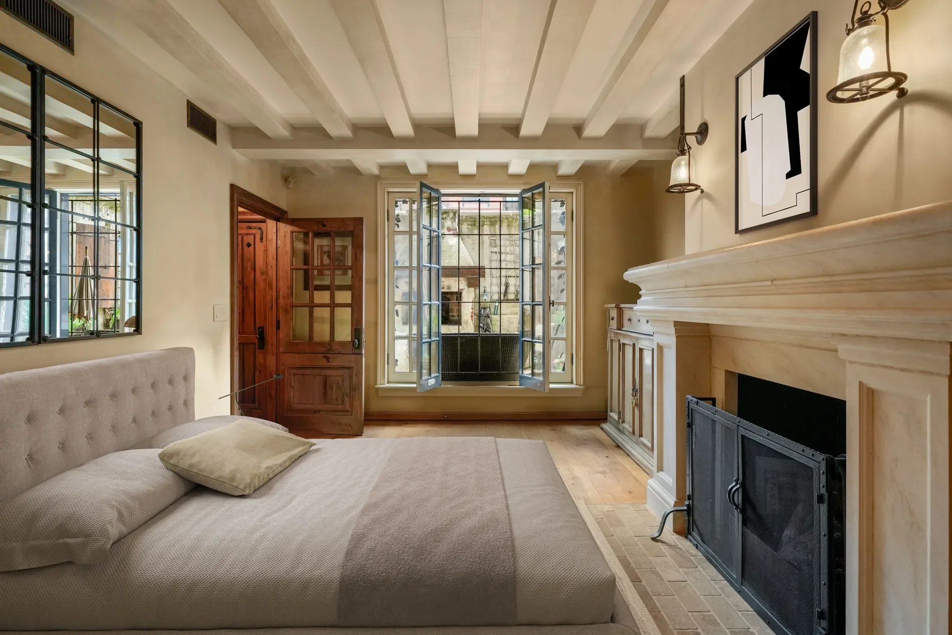 357 Beacon Street Unit 2, Boston, MA 02116, Boston, Massachusetts, United States. - Photo 10