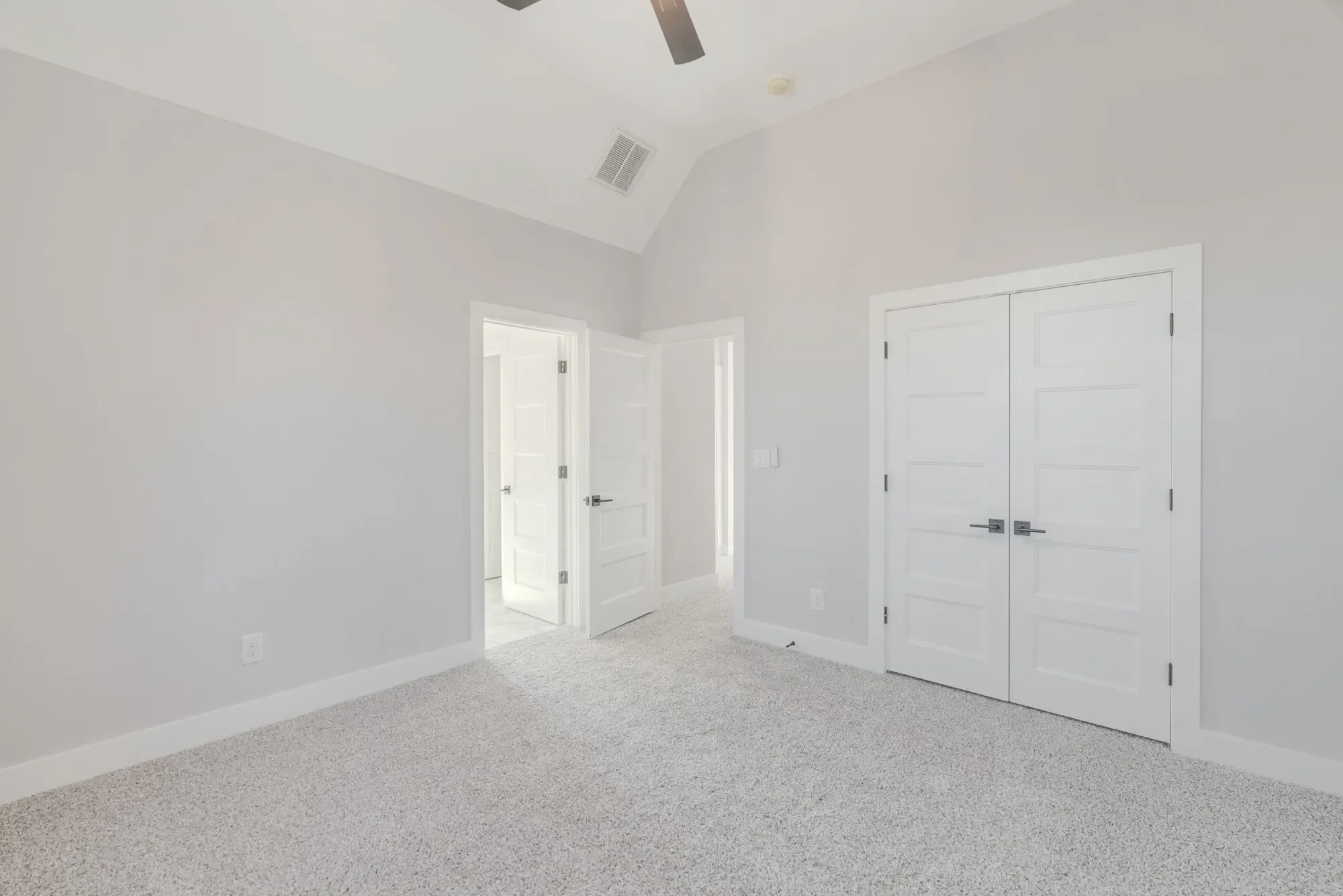 5 Edgewood Circle, Montgomery, TX 77356, Montgomery, Texas, United States. - Photo 38