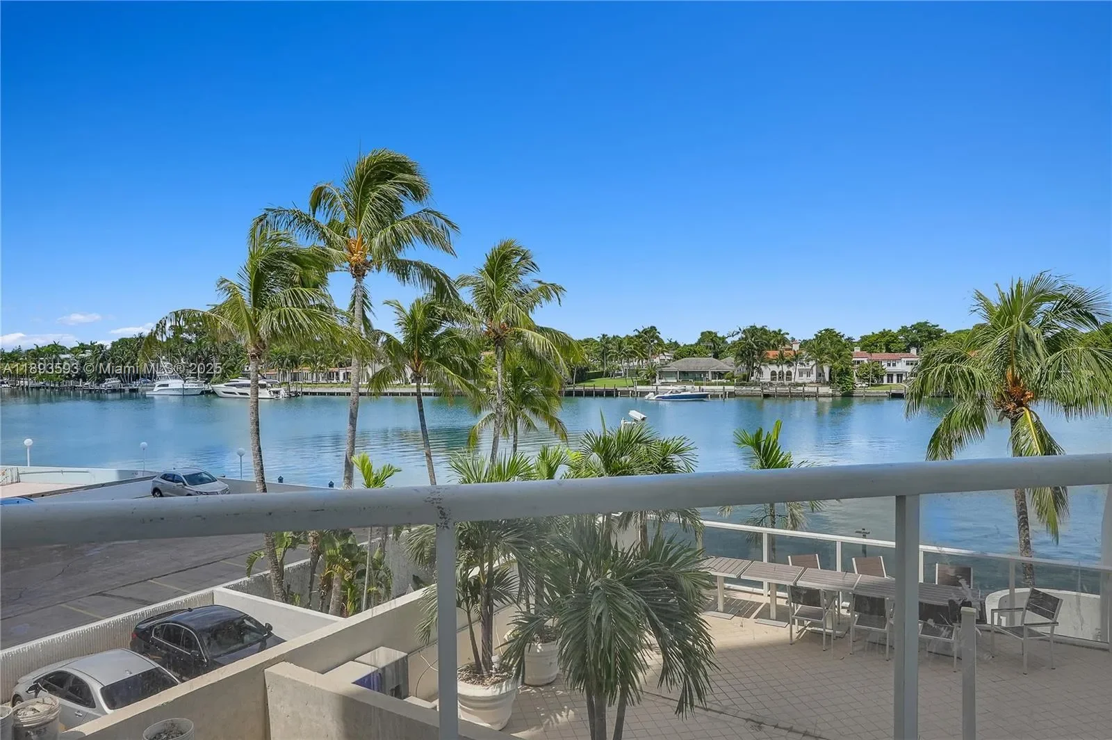 5880 Collins Ave, Miami Beach, Florida, United States. - Photo 28