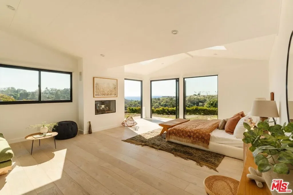 6767 Wandermere Road, Malibu, California, United States. - Photo 3