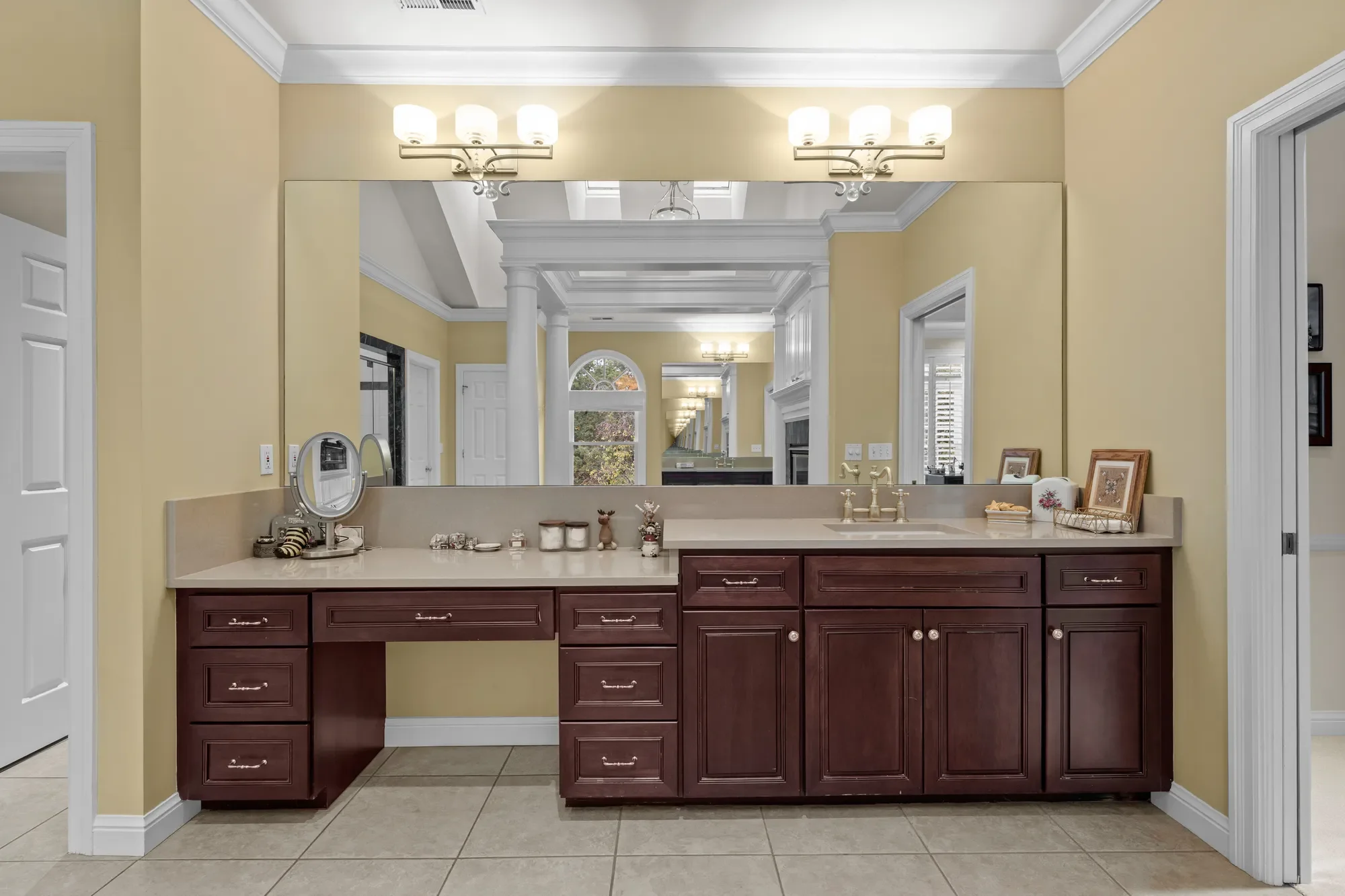 41 Manderleigh Estates Court , Frontenac, MO 63131, Town and Country, Missouri, United States. - Photo 24