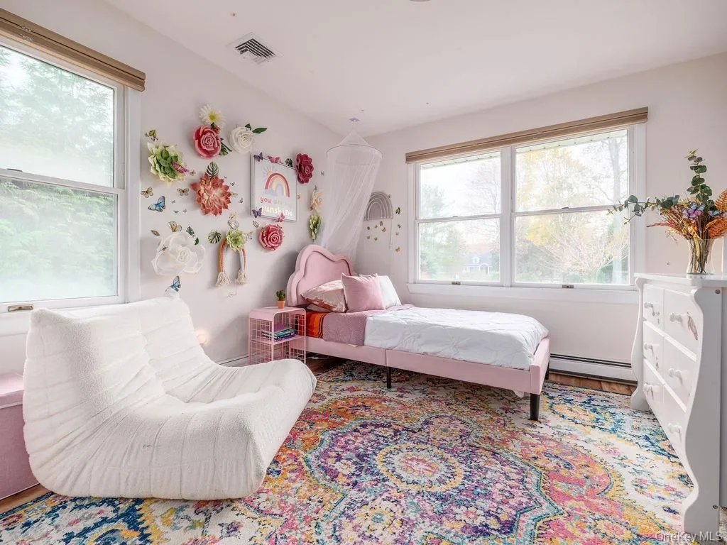 2400 Aldrich Lane, Laurel, New York, United States. - Photo 7