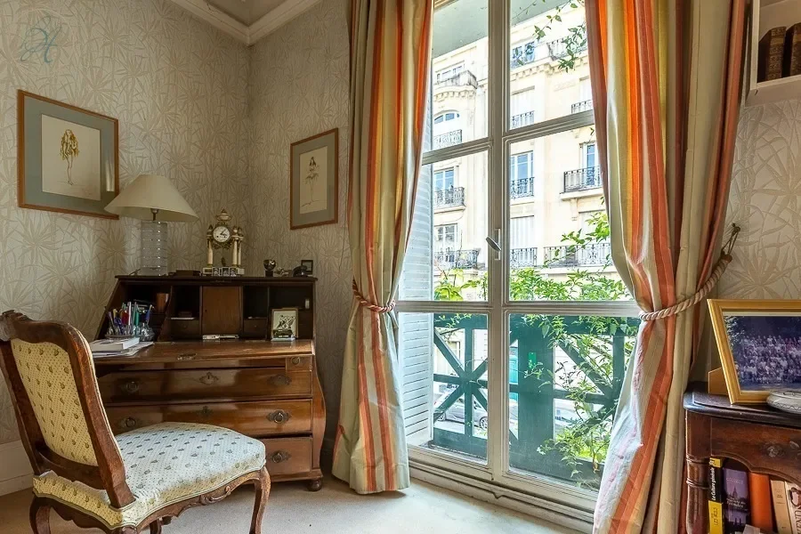 Paris, Île-de-France, France. - Photo 15