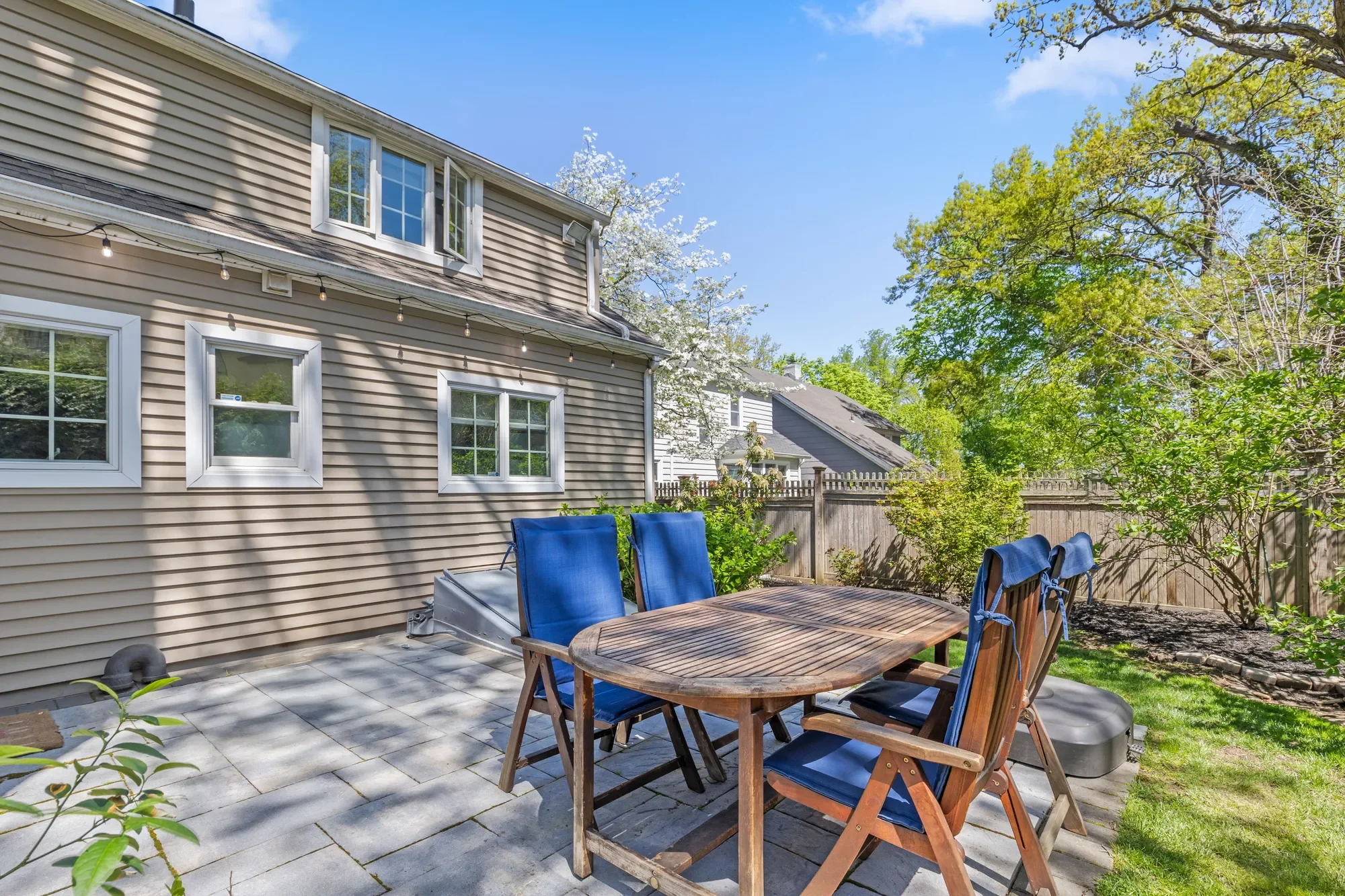 27 Smith Avenue, White Plains, NY 10605, White Plains, New York, United States. - Photo 4