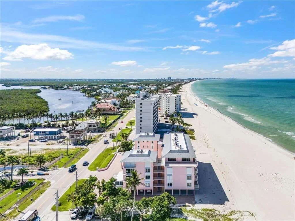 26236 Hickory BLVD, #7, Bonita Springs, FL, 34134, USA, Bonita Springs, Florida, United States. - Photo 23