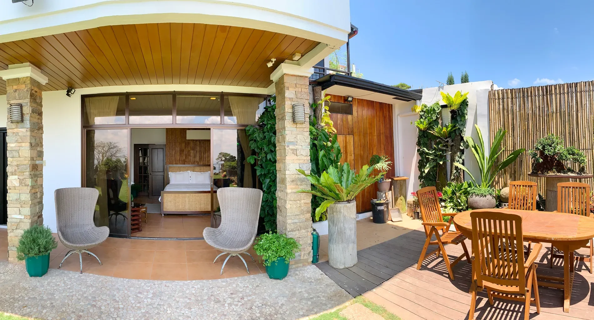 Exterior photo 12