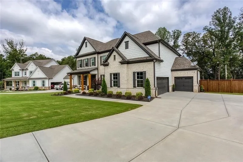 1041 Montrose Way, Hoschton, GA 30548, Hoschton, Georgia, United States. - Photo 3